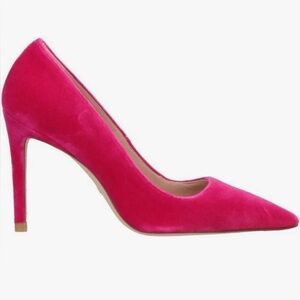 Stuart Weitzman Hot Pink Suede Pumps, new no box size 7 .